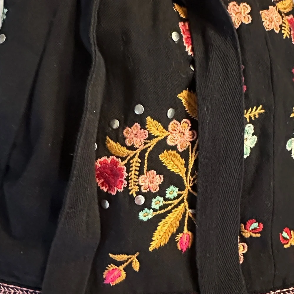 Zara Black Skirt with Colorful Embroidery